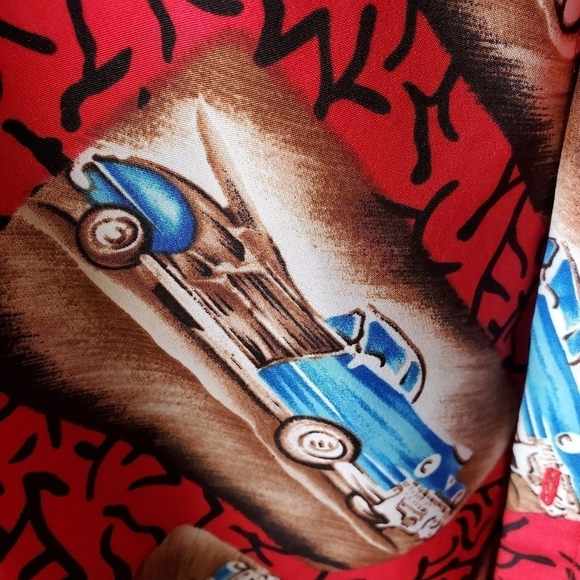 K.A.D. Clothing red antique retro car button down XL 100 Poly Great trav… - Picture 8 of 9